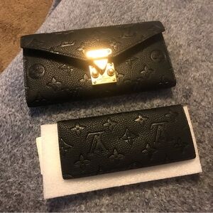 NWT Black Wallet and Check Book Cover